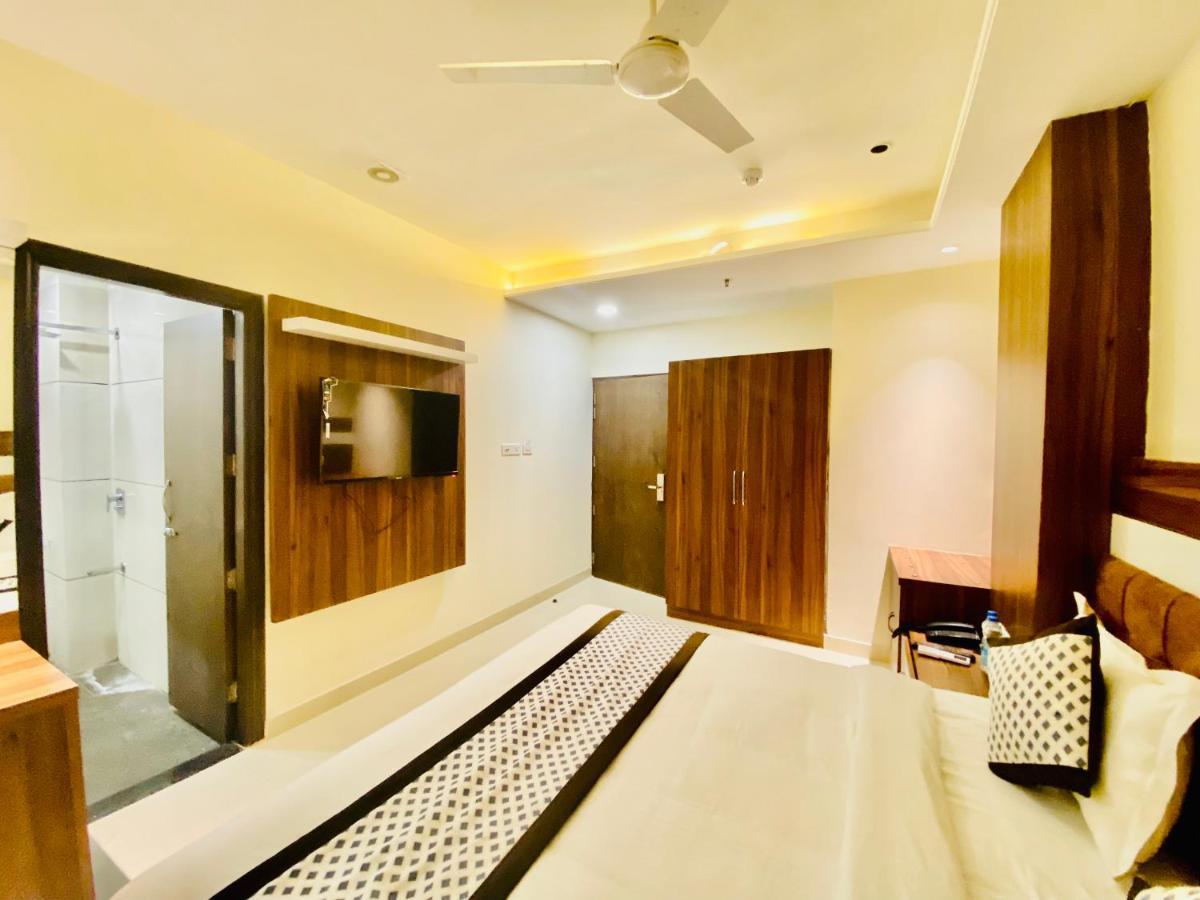 Stay Near Golden Temple By An Hotels Amritsar Exterior foto
